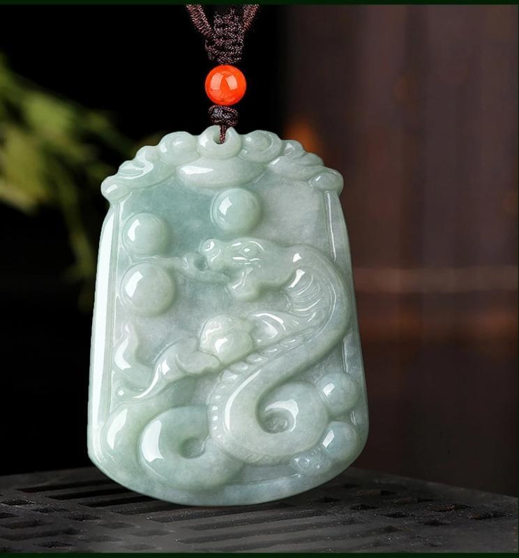 Natural Whithe Jade 12 Chinese Zodiac Lucky Amulet Pendant Necklace