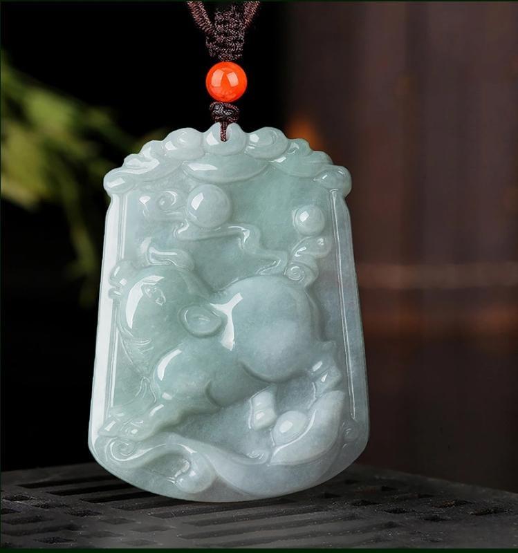 Natural Whithe Jade 12 Chinese Zodiac Lucky Amulet Pendant Necklace