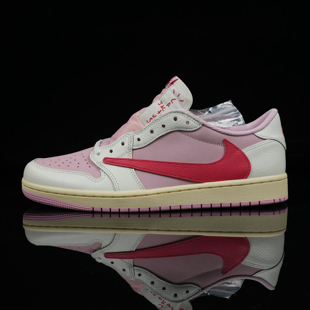 Travis Scott x Air Jordan 1 High Tropical Pink