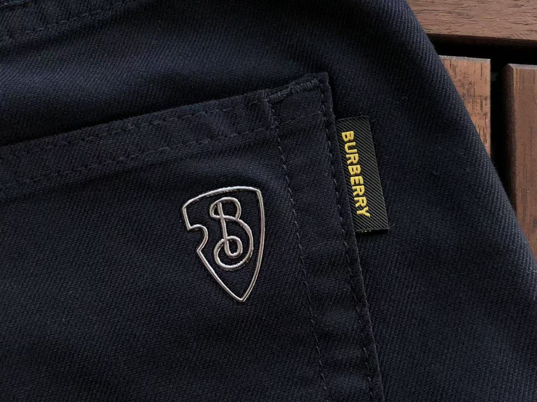 Burberry JEANS