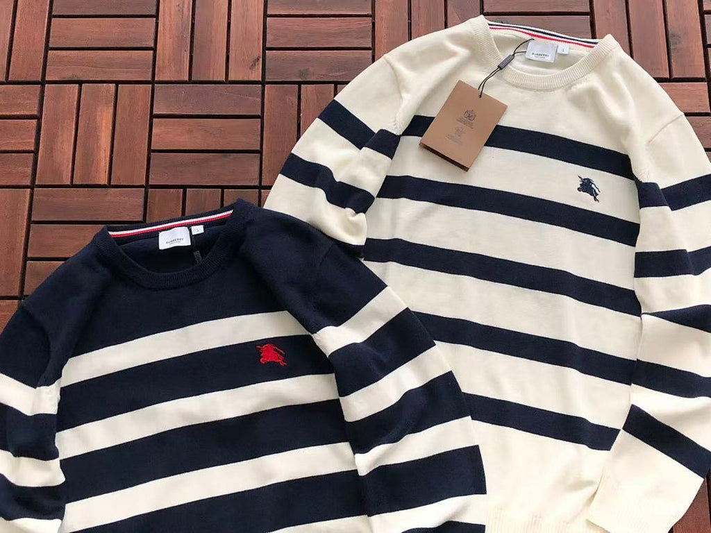 Burberry SWEATER