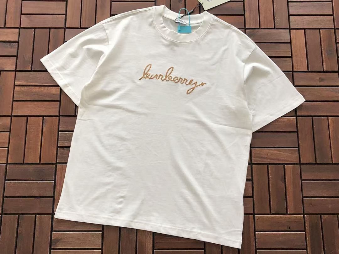 Burberry T-SHIRT
