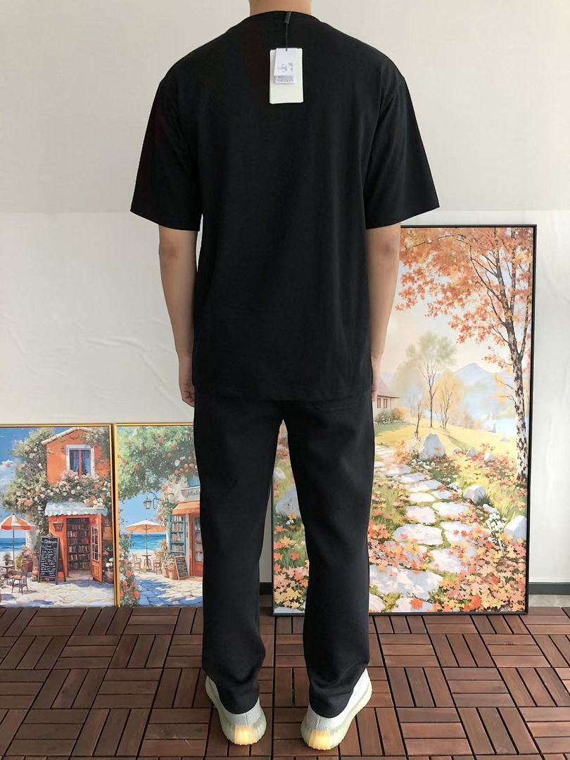 Burberry T-Shirt