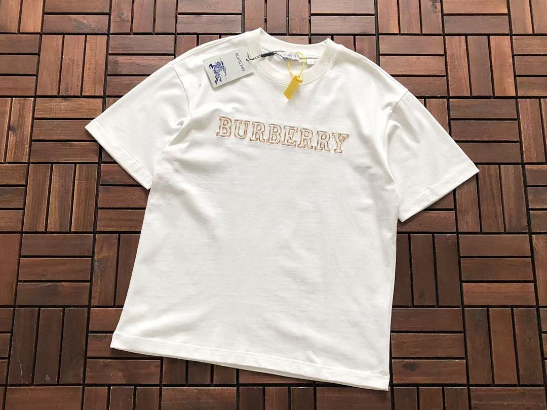 Burberry T-SHIRT