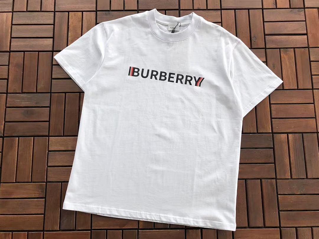 Burberry T-SHIRT