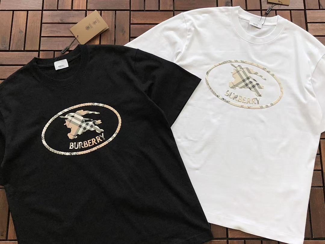 Burberry T-Shirt