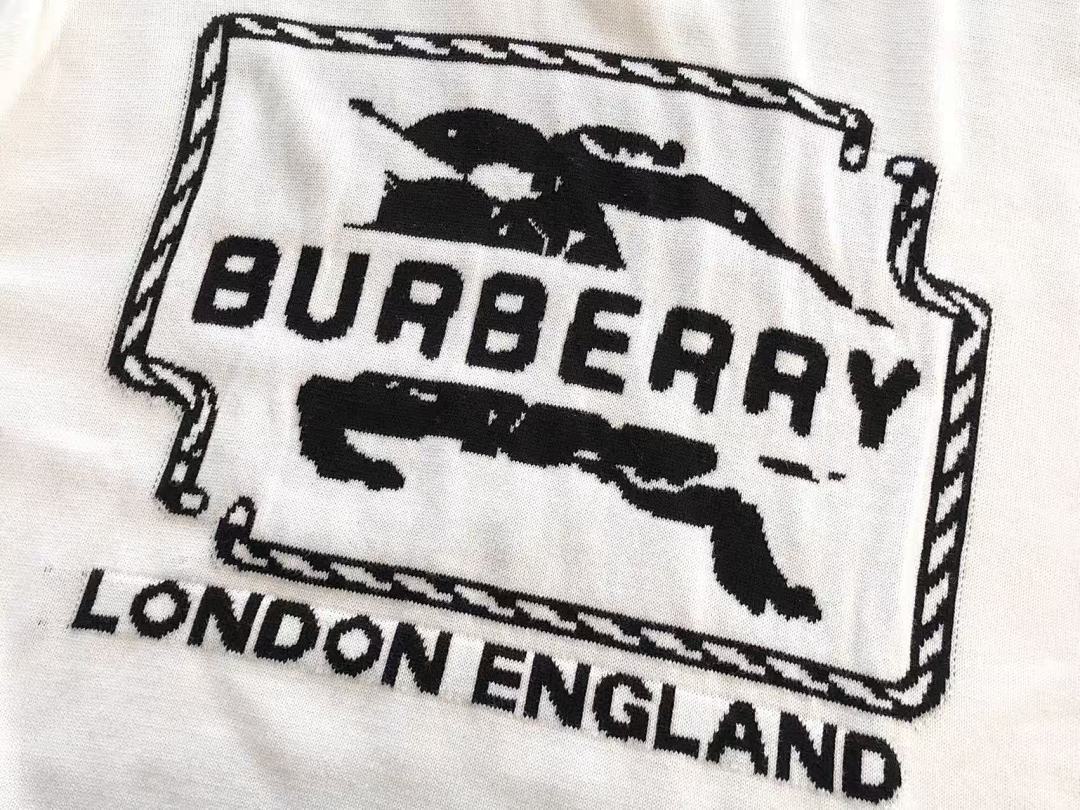 Burberry T-SHIRT