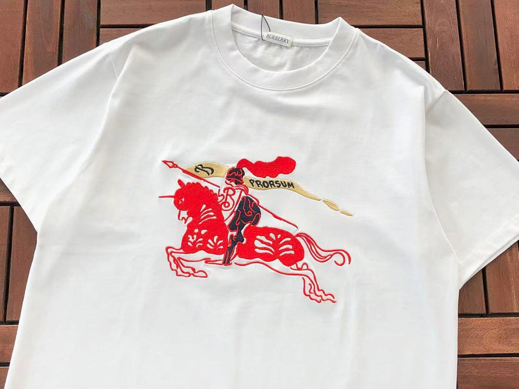 Burberry T-SHIRT