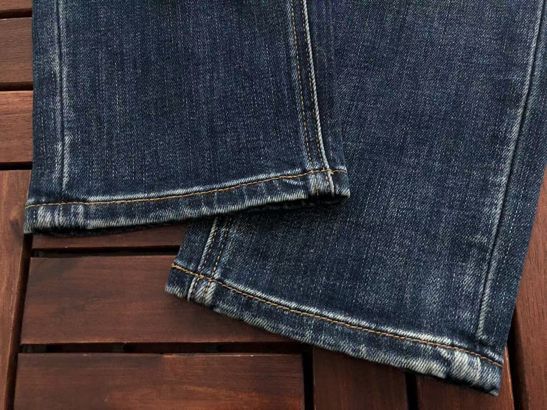 Burberry JEANS