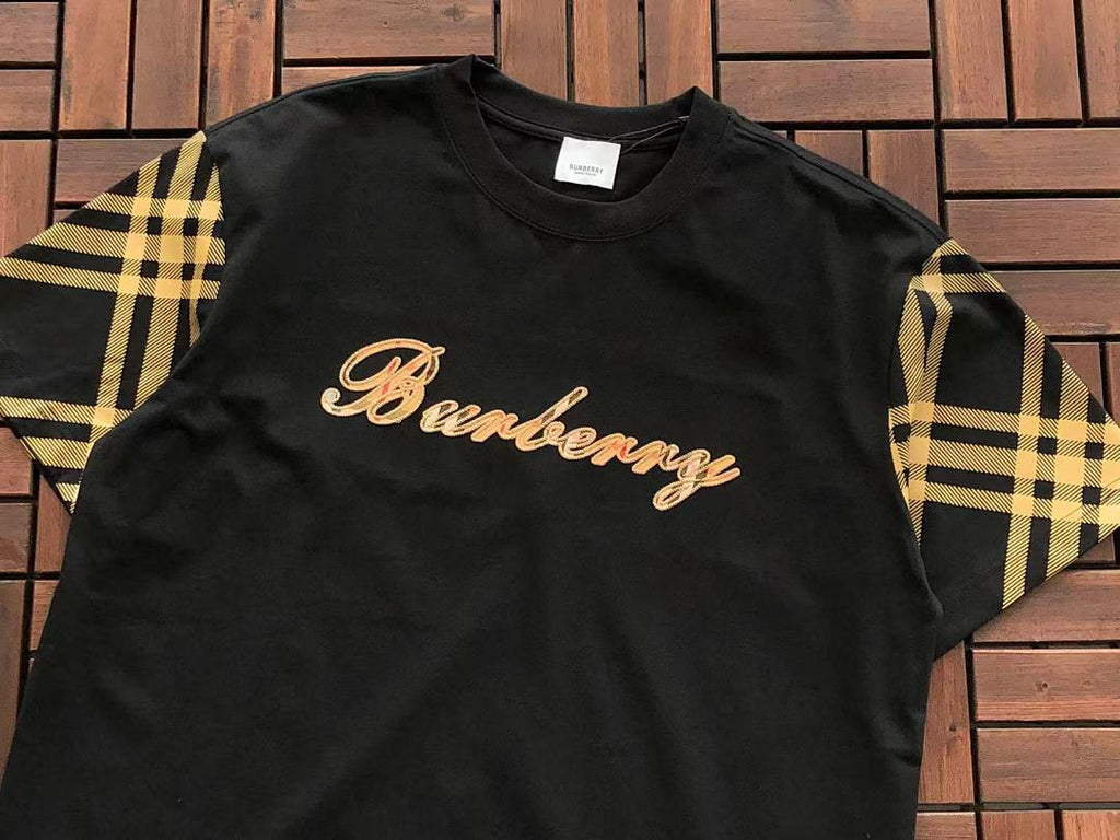 Burberry T-SHIRT