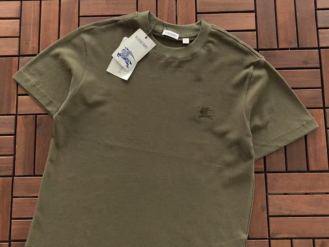 Burberry T-Shirt