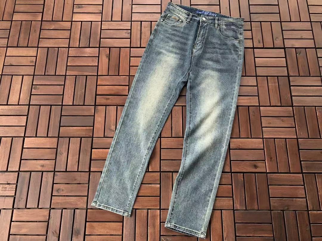 Burberry JEANS