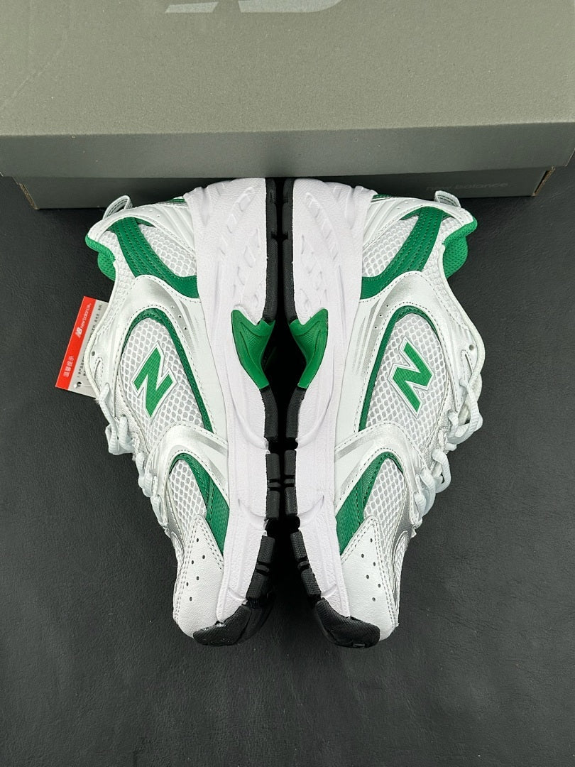 New Balance 530 Sneakers