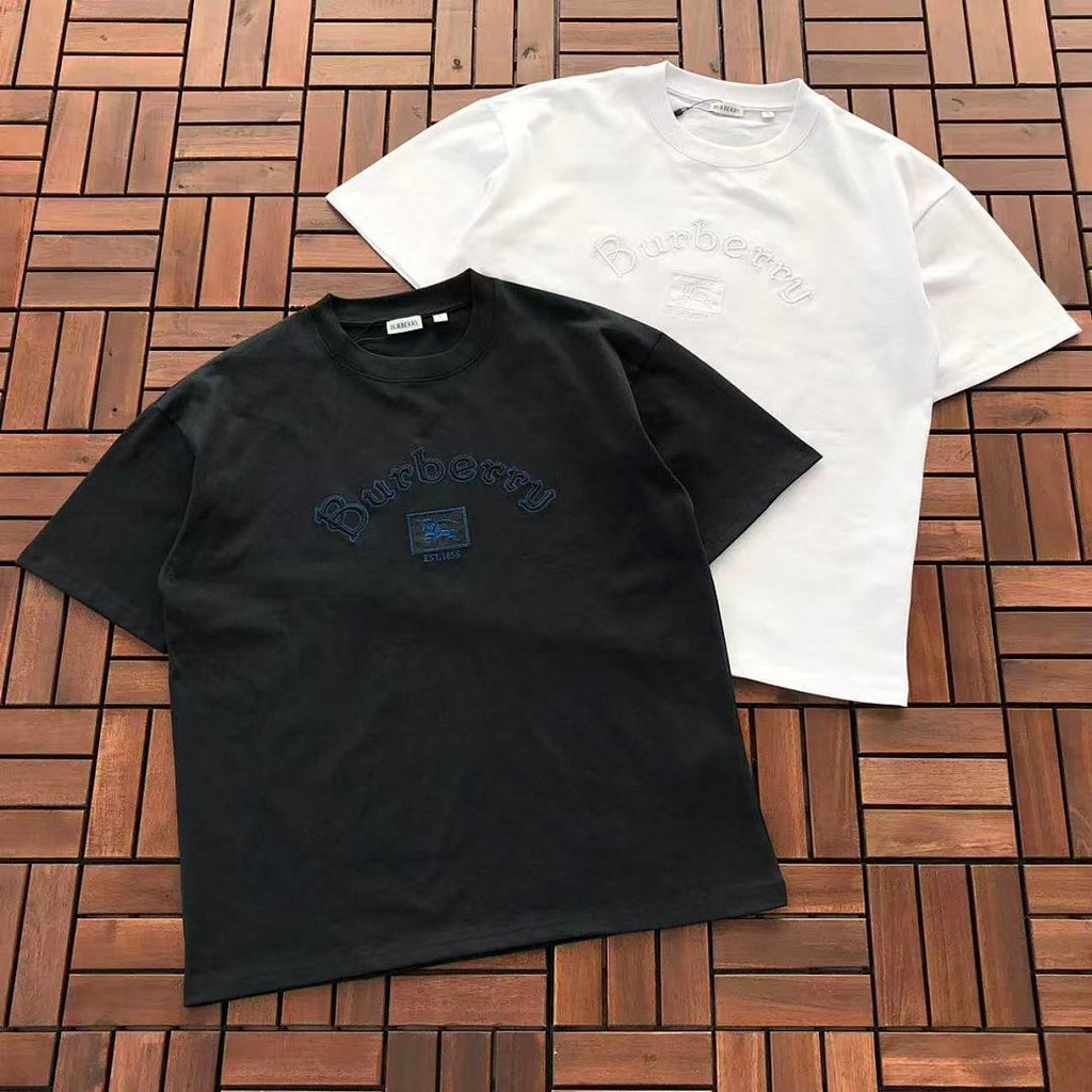 Burberry T-SHIRT