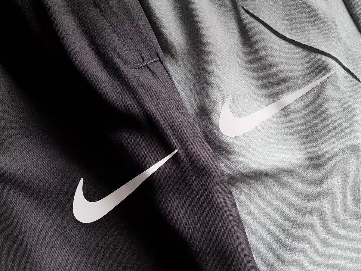 Nike Lightweight Windbreaker Tracksuit