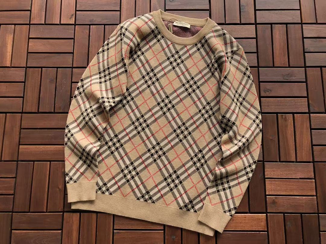 Burberry SWEATER
