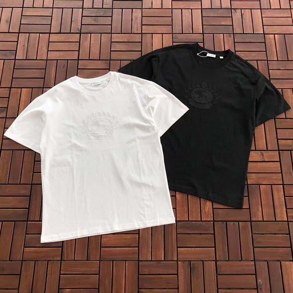 Burberry T-SHIRT