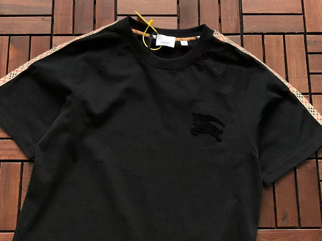 Burberry T-SHIRT