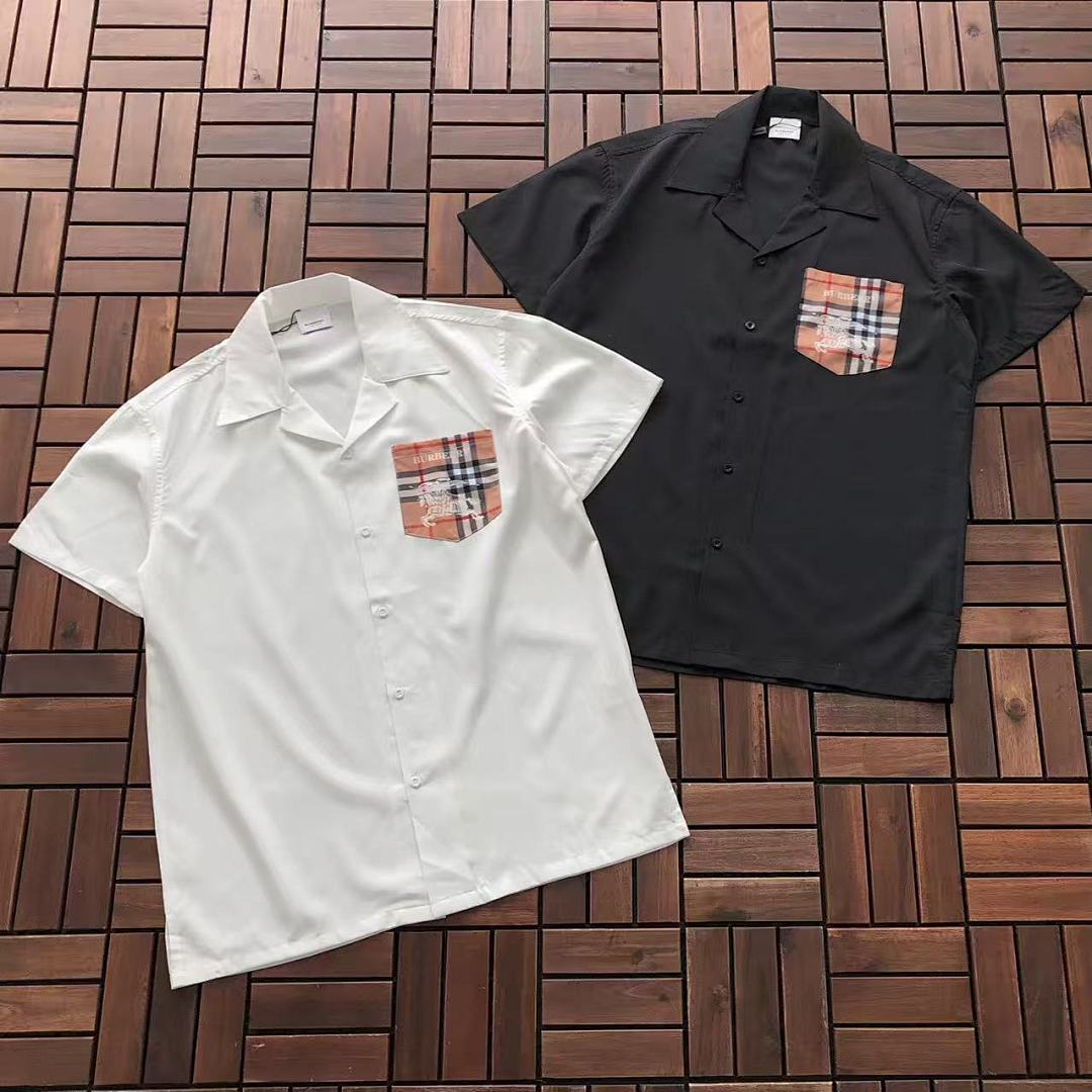 Burberry T-SHIRT