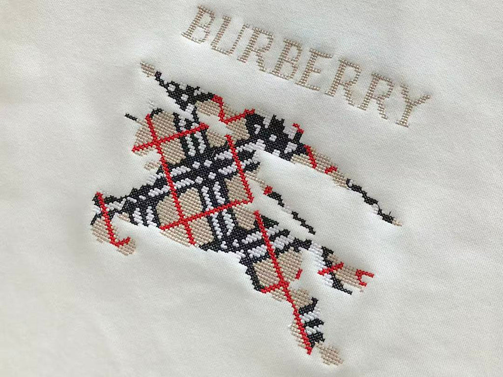 Burberry SWEATER