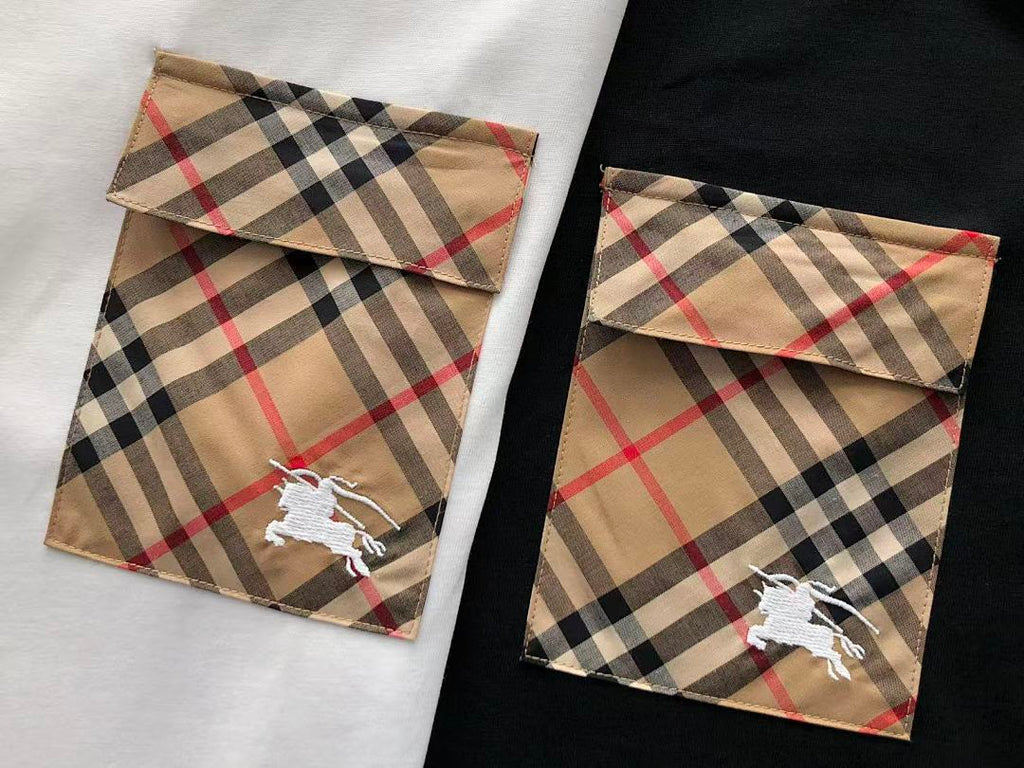 Burberry T-SHIRT