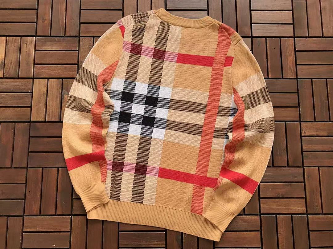 Burberry SWEATER