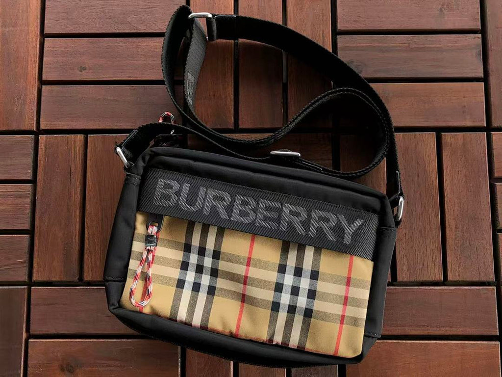 Burberry BAG