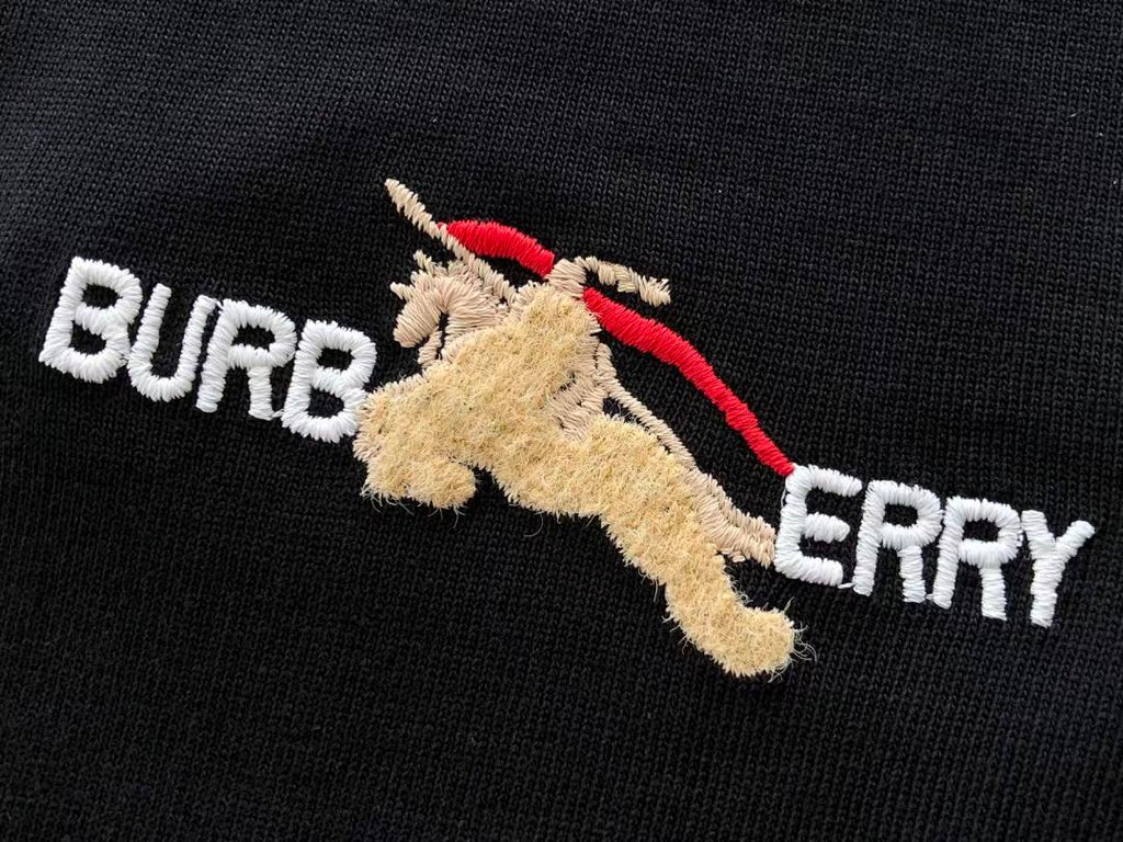 Burberry T-Shirt