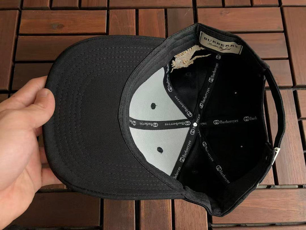 Burberry CAP