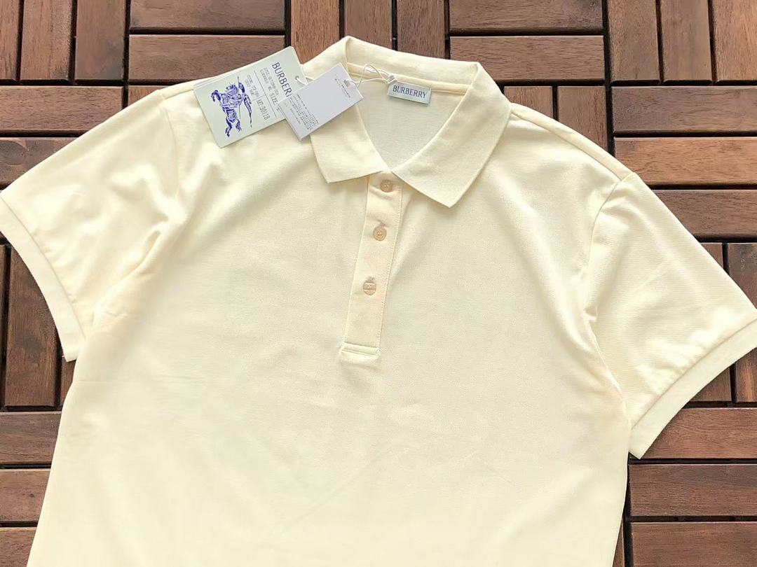 Burberry T-SHIRT