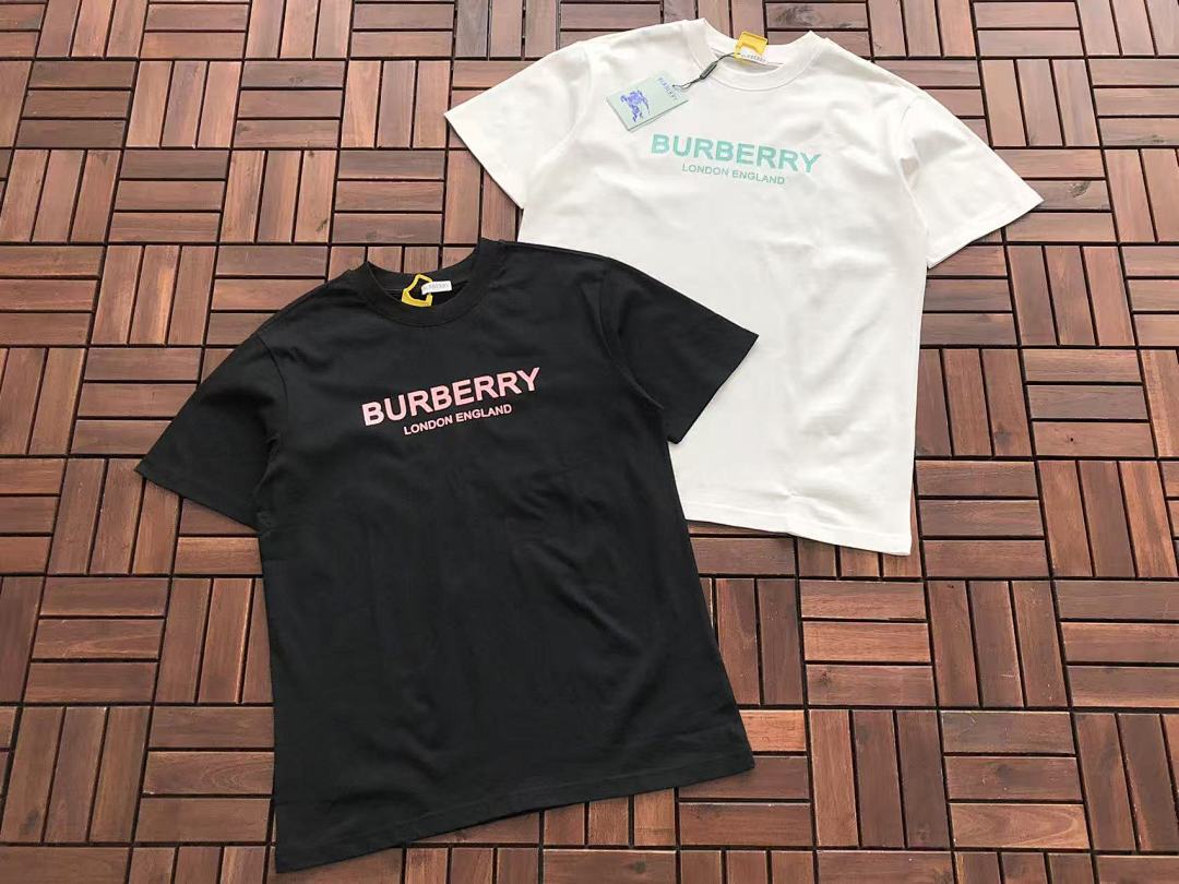 Burberry T-SHIRT
