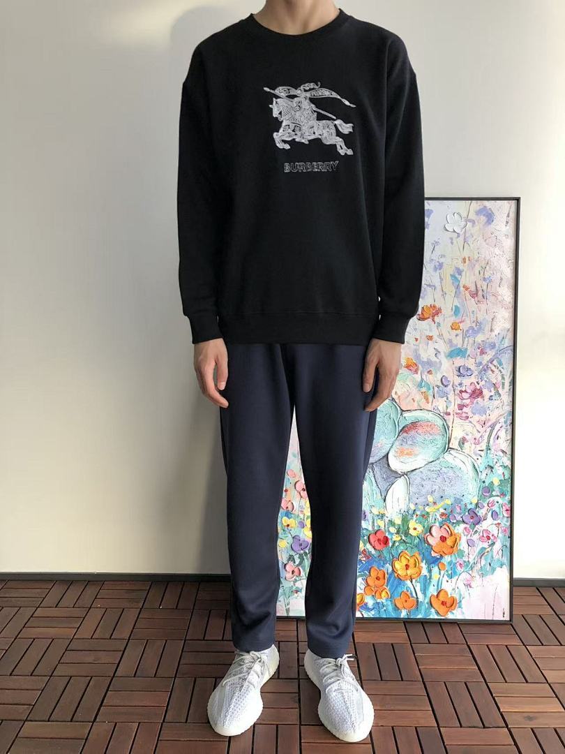 Burberry SWEATER