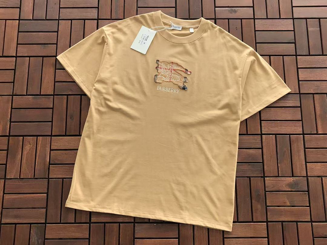 Burberry T-SHIRT