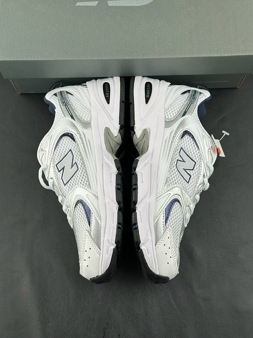 New Balance 530 Sneakers
