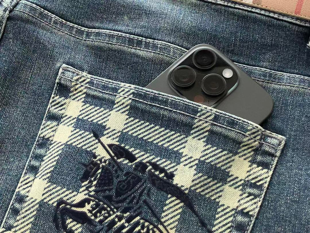 Burberry JEANS