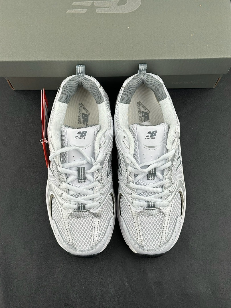 New Balance 530 Sneakers