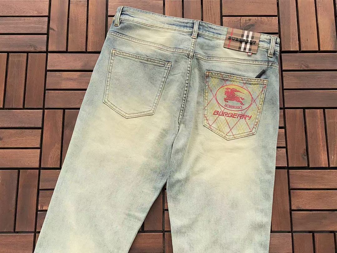 Burberry JEANS