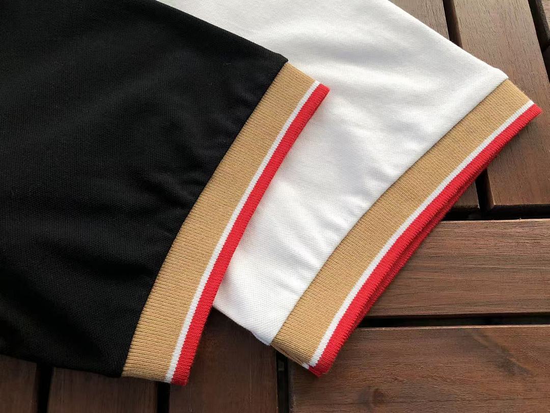 Burberry T-SHIRT