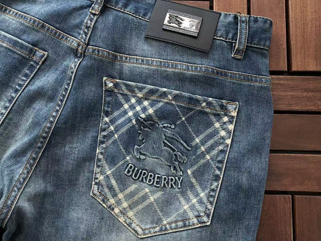 Burberry JEANS