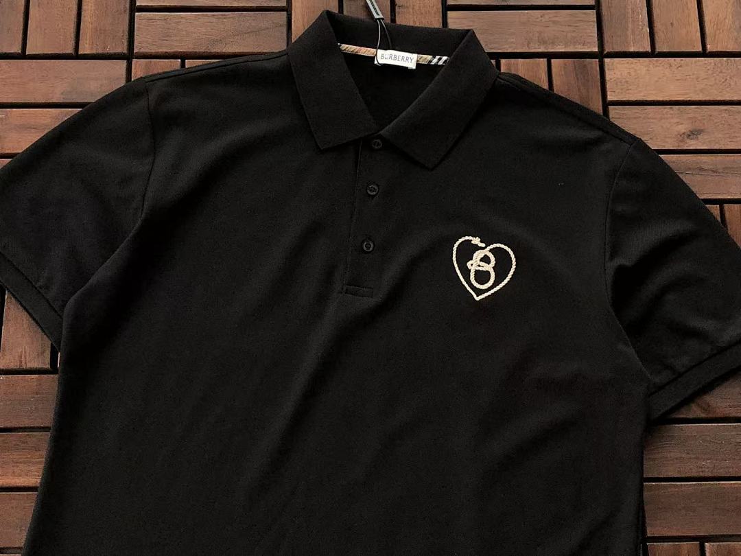 Burberry T-SHIRT