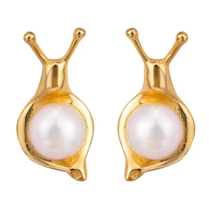Snail Stud Earrings-925 Silver Natural Pearl