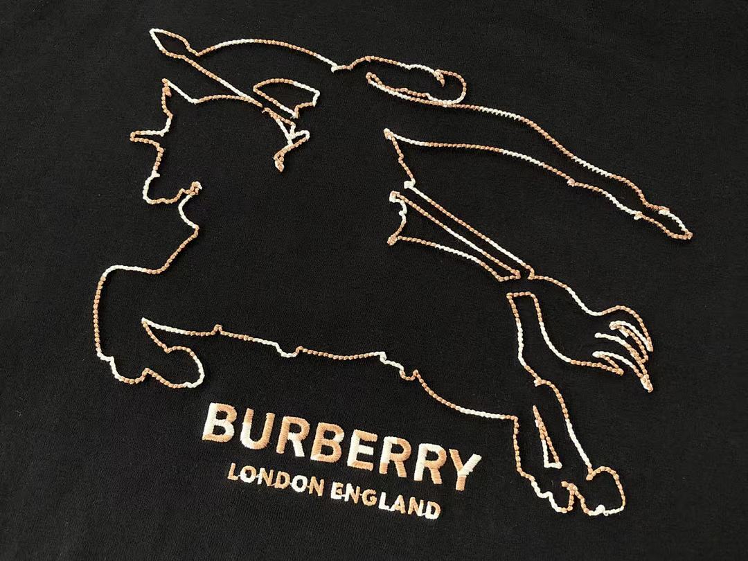 Burberry T-Shirt