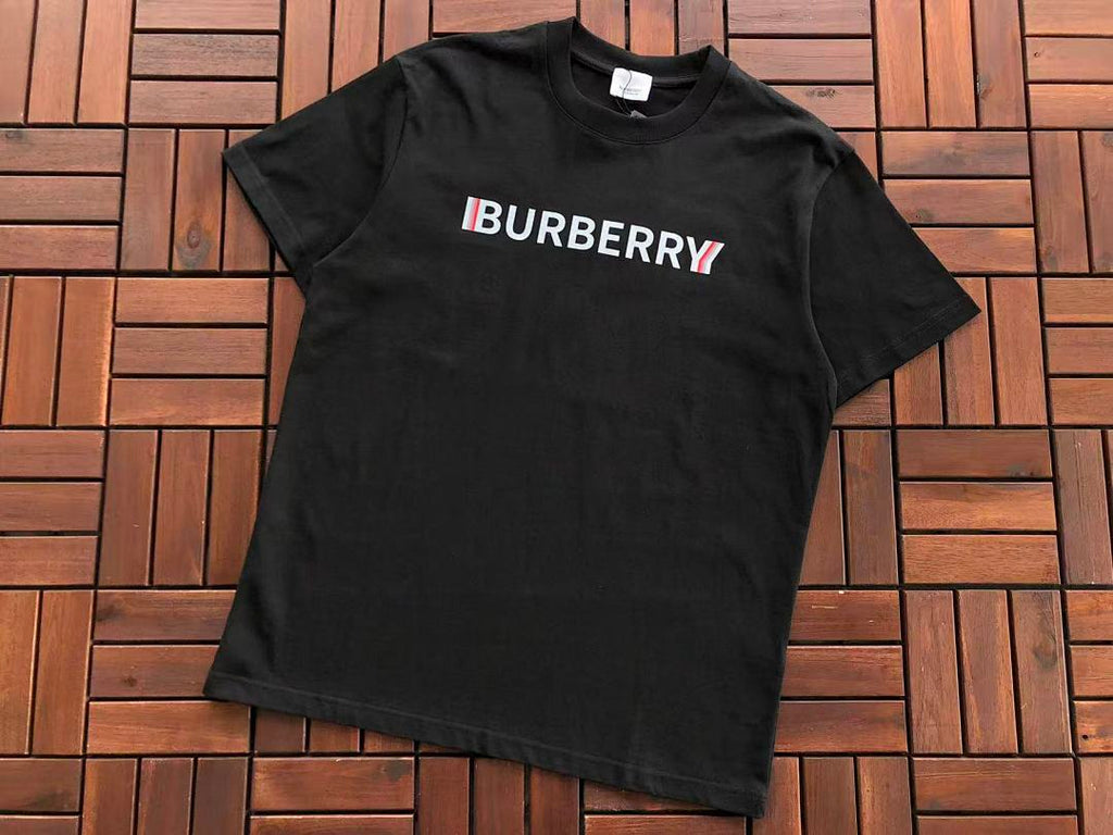 Burberry T-SHIRT