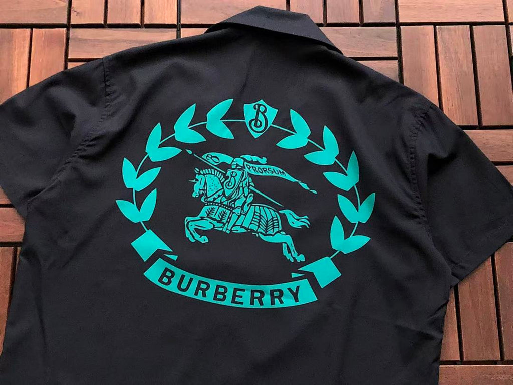 Burberry T-SHIRT