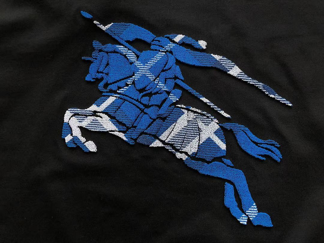 Burberry T-SHIRT