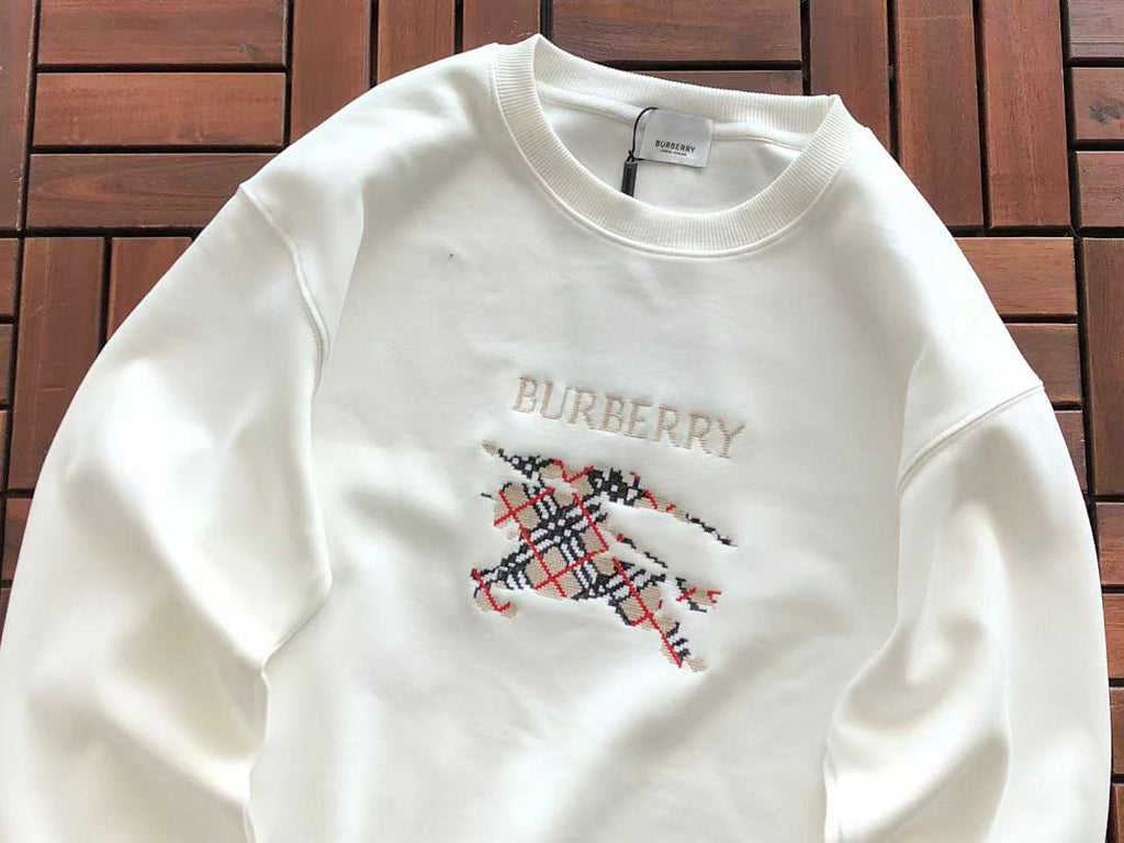 Burberry SWEATER