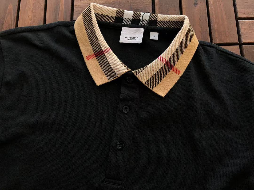 Burberry T-SHIRT