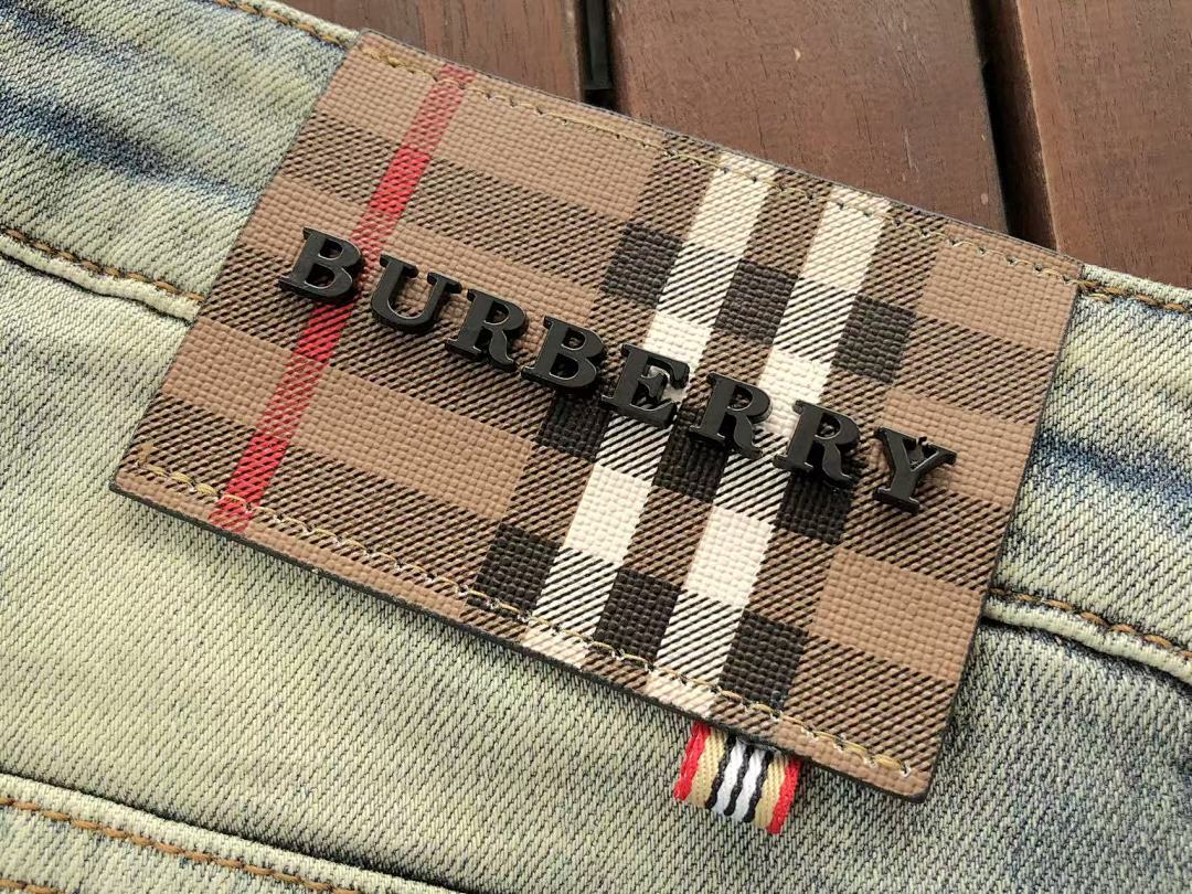 Burberry JEANS