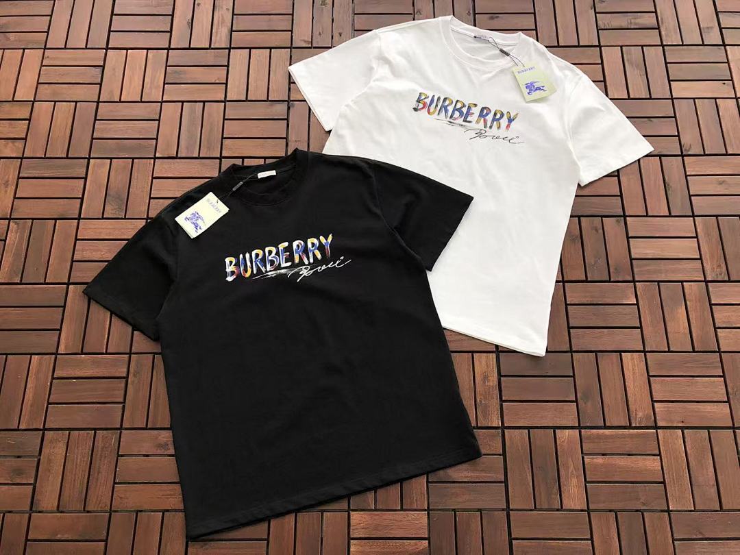Burberry T-SHIRT