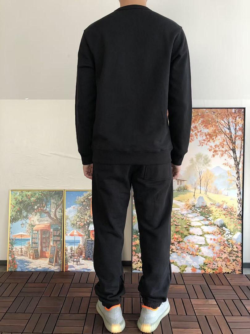 Burberry SWEATER